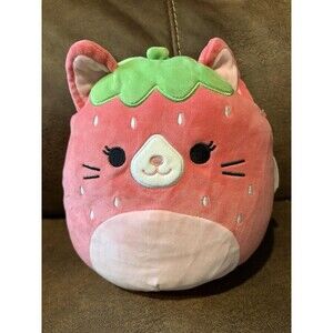Squishmallows Olma the Strawberry Cat 8" NWT Pink Plush